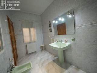 Chalet en venta en Tomelloso