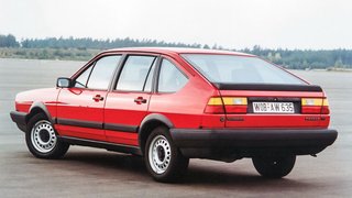 Alerón Trasero Volkswagen Passat B2 año 1984