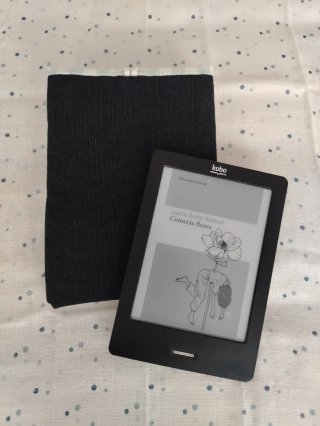 FUNDA LITERARIA - FUNDA EBOOK