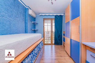 Casa adosada en venta en Barrio de Zaidín en Granada