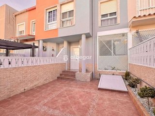 Casa adosada en venta en Alfafar