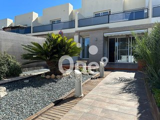 Casa adosada en venta en San Antonio de Benagéber