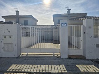 Chalet en venta en Monserrat