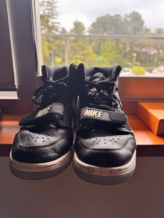 Nike Air Jordan Botas Talla 44 Zebra