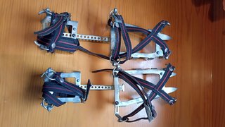 Crampones SIMOND para hielo