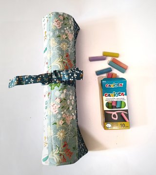 Pizarra enrollable infantil tela 30x40 cm