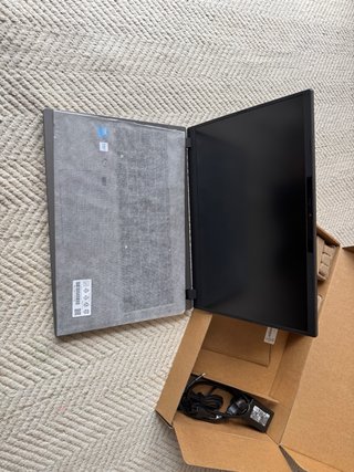 Nuovo laptop Acer TravelMate P2 16