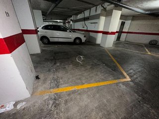 Garaje en venta en Ensanche - Diputación en Alicante