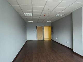 Local comercial en venta en Salteras