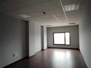 Local comercial en venta en Salteras