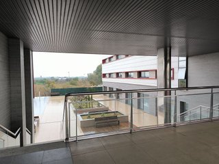 Local comercial en venta en Salteras