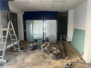 Local comercial en venta en El Mercado en Manises