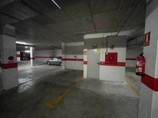 Garaje en venta en Colores - Entreparques en Sevilla