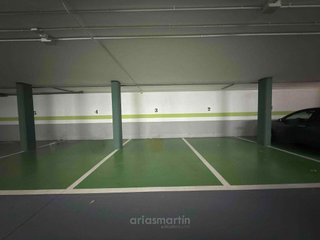 Garaje en venta en Capuchinos - Glorieta en Salamanca