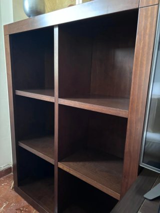 Mueble de salón madera y cristal