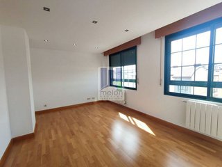 Casa adosada en alquiler en AVE - Villimar en Burgos