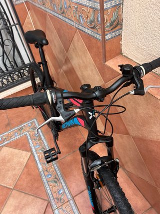 Bicicleta MTB Btwin Nera