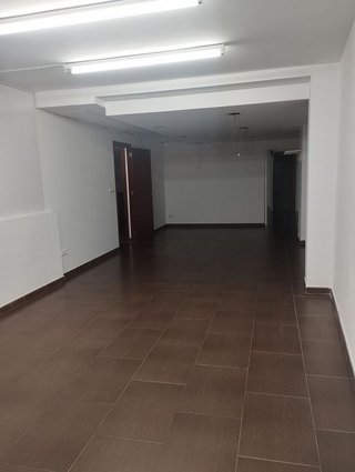 Local comercial en alquiler en Centro en Elche