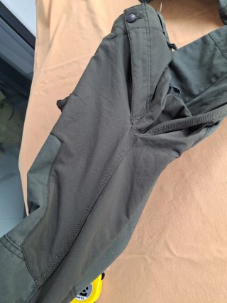 Pantalón Trekking Revolucion Race Talla L Verde Ol