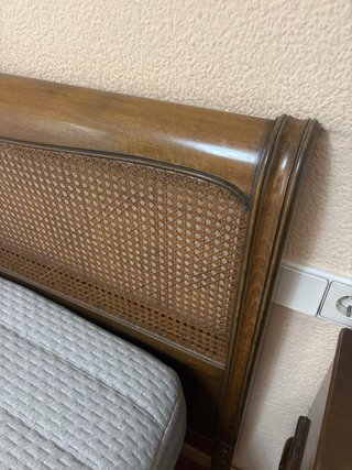 CAMA CON SOMIER + COLCHÓN DE 135 CM