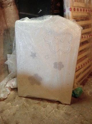 Cuna de madera blanca