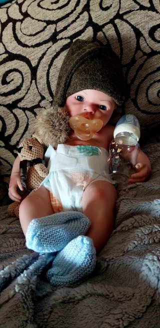 Reborn silicona niño 49cm
