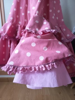 Vestido de flamenca rosa lunares