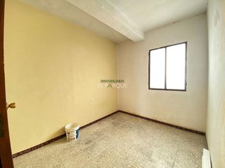 Piso en venta en Ubrique