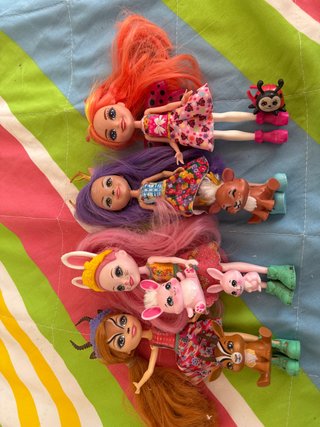 Lote de 4 Muñecas Enchantimals