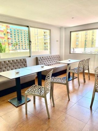 Local comercial en venta en Puerto Marina en Benalmádena