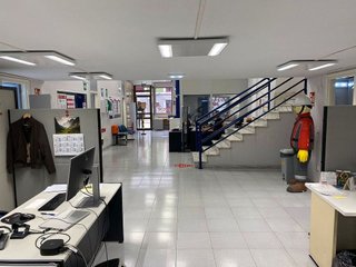Local comercial en venta en La Villa - Bazuelo en Mieres