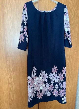 Vestido azul con estampado floral rosa,42.Nuevo