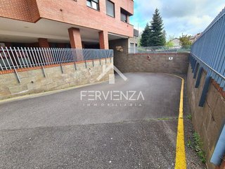Garaje en venta en Huca - Prados en Oviedo