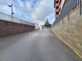 Garaje en venta en Huca - Prados en Oviedo