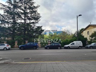 Garaje en venta en Huca - Prados en Oviedo