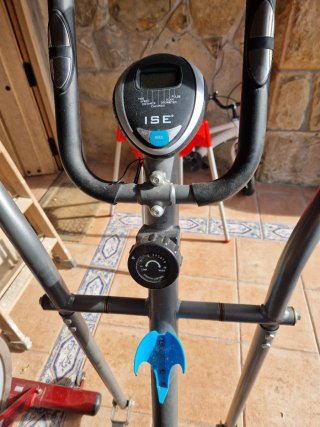Bicicleta indoor, elíptica y cinta de andar