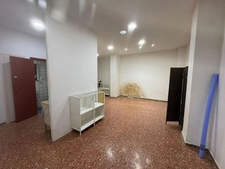 Local comercial en venta en Santa Bárbara en Llíria