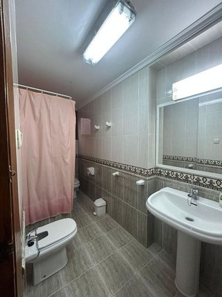 Edificio en venta en Barrio de Zaidín en Granada