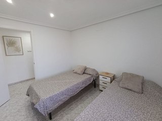 Piso en venta en Virgen del Remedio en Alicante