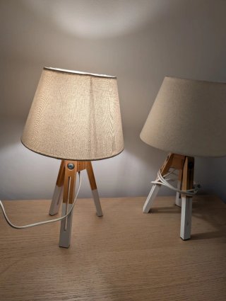 2 Lámparas Mesita Noche Tela y Madera