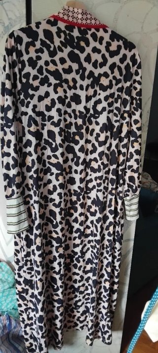 Chaqueta larga animal print beige/negro