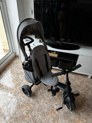 Triciclo Doona Liki Trike Gris