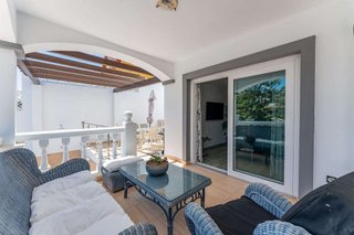 Casa adosada en alquiler en Torrequebrada en Benalmádena