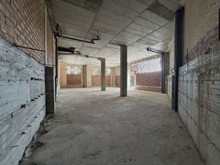 Local comercial en alquiler en Nueva Andalucía centro en Marbella