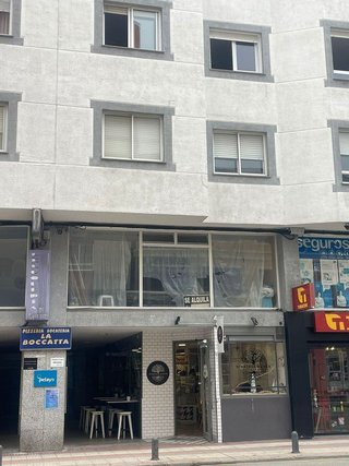 Local comercial en alquiler en Burela