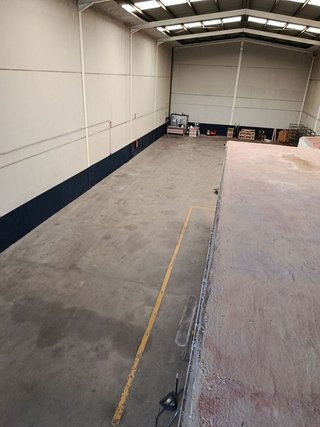Nave industrial en alquiler en Zona de la Vega en Antequera