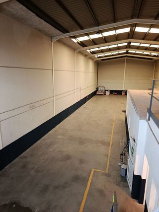 Nave industrial en alquiler en Zona de la Vega en Antequera