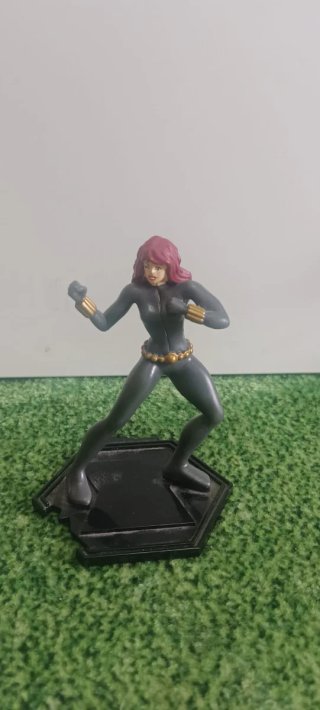 Figura Black Widow Viuda Negra Marvel