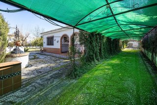 Chalet en venta en Ogíjares