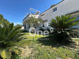 Chalet en venta en Entrepinos en Eliana (l´)